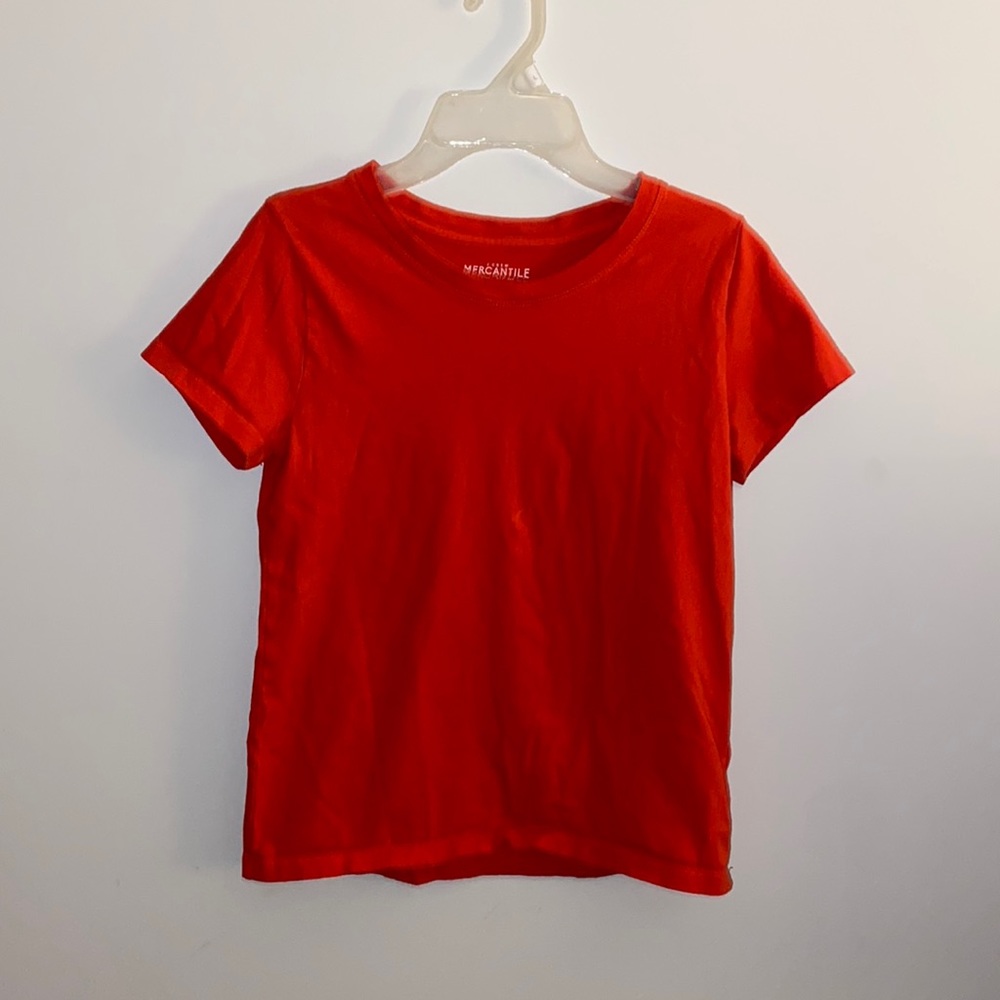 Red t shirt